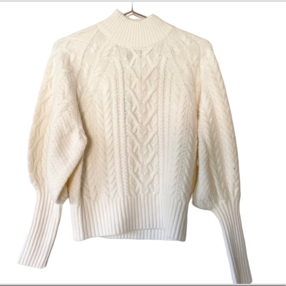 BCBG MAXAZARIA MERINO CABLE KNIT SWEATER Size M